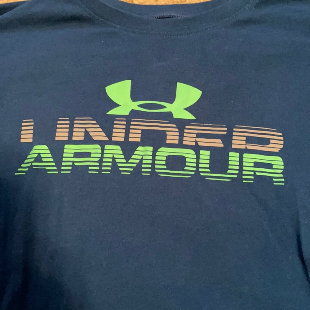 YXL under armour shirt